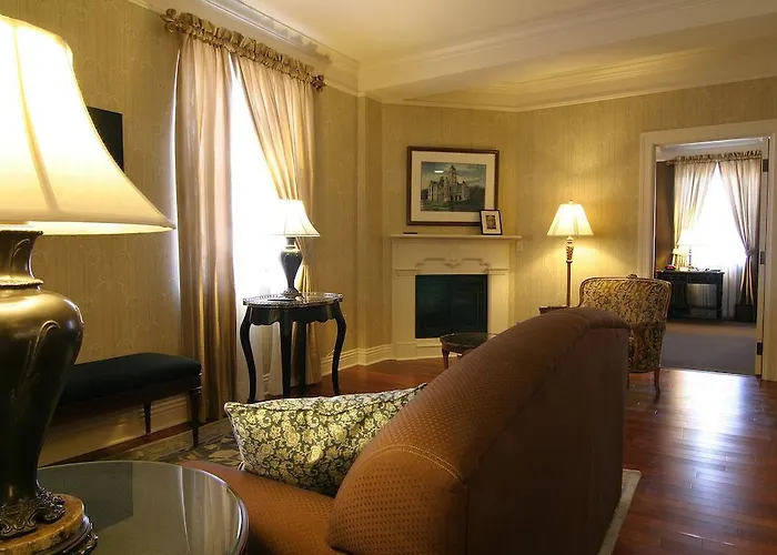 Charley Creek Inn