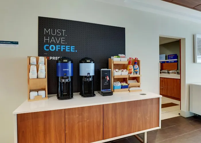 Holiday Inn Express & Suites Bryan-Montpelier By Ihg